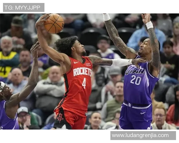 12月18日火箭对爵士精彩比赛直播全程回顾与分析 12月18日火箭对爵士精彩比赛直播全程回顾与分析