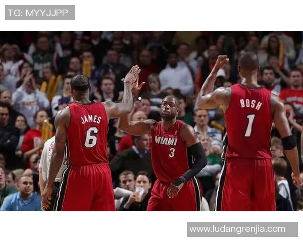 2011年湖人与小牛季后赛第三场精彩对决回顾与分析