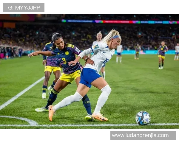 英格兰女足U21与法国B队女足激战正酣期待精彩对决